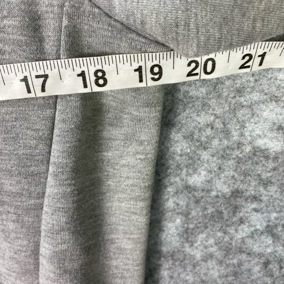 Under Armour Hoodie Mens Medium Gray Hunting Loose Fit Performance Pullover - Picture 6 of 10